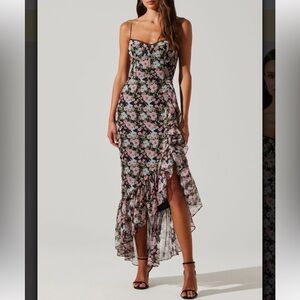 ASTR Brisbane Asymmetrical Floral Midi Dress - Black red floral / Size Small